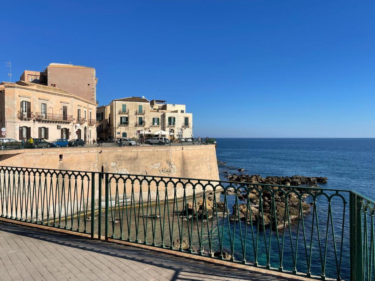 Oikia Sea Apartment Syracuse Exterior foto